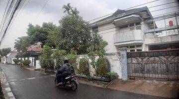 Gambar 3 rumah  lama terawat  di  kemangisan, dekat  dengan  Binus