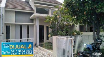 tampak depan rumah bagus siap huni di