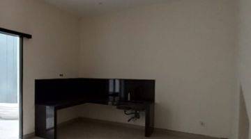 dapur rumah 2 lantai baru semi