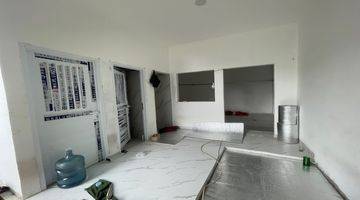 Gambar 4  Pabrik di Jl Soka Delta Silicon Lippo Cikarang, Lippo Cikarang 1068 m² HGB - Hak Guna Bangun Unfurnished