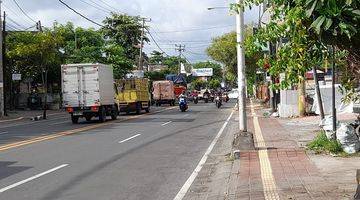 Gambar 3 Ruko dan Gudang di Jalan Raya Mahendaradata, Denpasar Barat