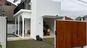 Gambar 1 Brand New Villa 2 storey Freehold in Taman Mumbul Nusa Dua