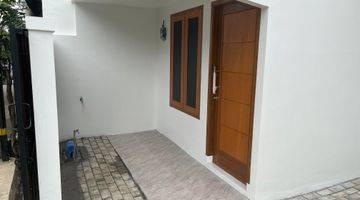 Gambar 5 Rumah Perumahan Konsep Modern Minimalis