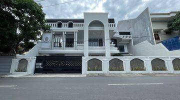 Gambar 1 Rumah Baru Luxury American Style Gatot Subroto Tengah Denpasar Bali