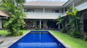 Gambar 2 Villa Cantik Luxury Tropis Modern Pengembak Sanur Bali