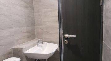 Gambar 5 Apartement Collins Boulevard 2 BR