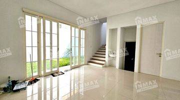 Gambar 2 Rumah 2 Lantai Modern Minimalis Green Orchid Malang