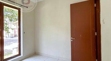 Gambar 5 Rumah Murah Rapi Terawat Cluster Discovery Residence Bintaro