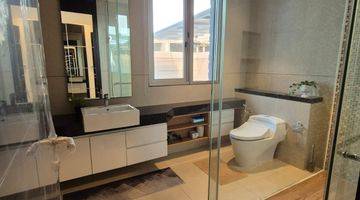 Gambar 3 Rumah Mewah Golf Island Full Furnished Ada Swimming Pool 4 Lantai