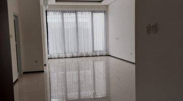 Gambar 3  Dijual Rumah Baru di Pluit, Bagus, Siap Huni