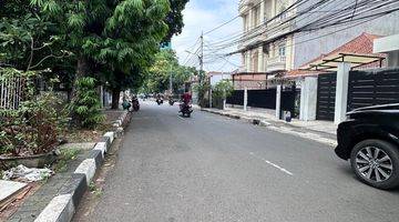 Gambar 1 Rumah Luas Hitung Tanah Lokasi Depan Jalan Raya Di Jaksel