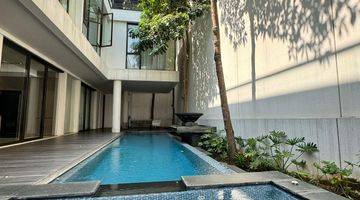 Gambar 2 Rumah Mewah Pik Pantai Indah Kapuk 450m2, Bagus, Lift, Pool Harga Nego 