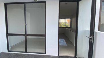 Gambar 5 Dijual Cepat Rumah Mewah 2 Lt Graha Natura Gardenville Sby