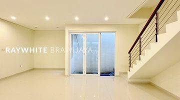 Gambar 3 Brand New Modern Minimalis House Area Pejaten Jakarta Selatan