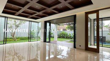 Gambar 2 Brand New Luxurious And Comfortable House Strategic Location In Kemang