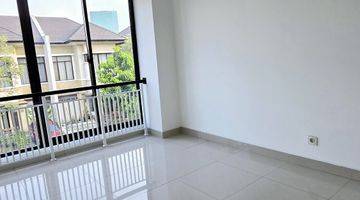 Gambar 2 Dijual Rumah Siap Huni Di The Eminent Cluster Illustria Bsd City