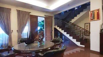 ruang keluarga rumah luas murah dalam komplek