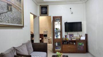 Gambar 3 Rumah Bagus Semi Furnished 2 Lantai Strategis Di Pamulang Tangerang Selatan