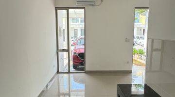 Gambar 2 Rumah Brand New 2 Lantai 6X10 Pik2 Termurah Ada Ac