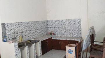 dapur rumah halaman luas belakang hotel