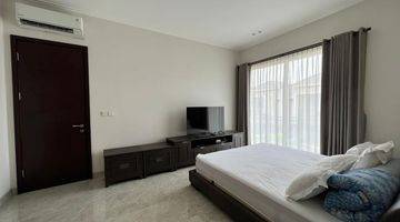 Gambar 4 Disewakan Rumah Bagus Fully Furnished di Harmony Golf Island Pik2