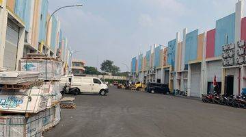 Gambar 3 Gudang Green Sedayu Bizpark Daan Mogot Jakarta Barat 