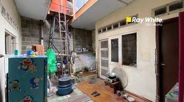 Gambar 2 Dijual Rumah Tua Hitung Tanah di Jl Tebet Barat Dalam