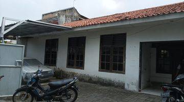 Gambar 4 Sale Rumah Hitung Tanah! Cocok untuk Tempat Usaha Di Deplu Cipadu