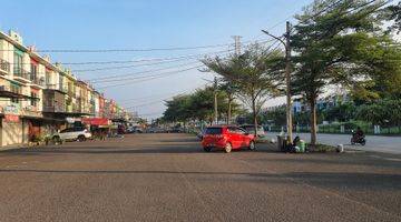 Gambar 1 Ruko 3 lantai di Aralia Kota Harapan Indah