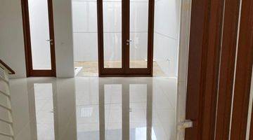 ruang tamu jual rumah clover hill joglo