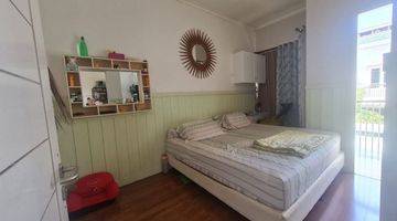 kamar tidur rumah sukolilo dian regency 1