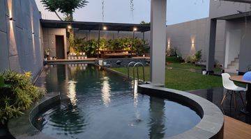 Gambar 1 Rumah Mewah Furnished ada Swimming Pool Tatar Rambut KBP Bandung