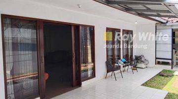 Gambar 1 Langka! Rumah terawat FULL Furnished!! Baru di renovasi kembali