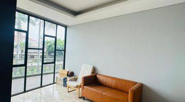 Gambar 3 Dijual Rumah Design Modern 3lt Ada Lift, Lokasi di Palem Raya, Jakarta Barat