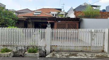 Gambar 1 Rumah Tua Kelapa Hijau Utan Kayu Jakarta Timur