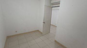 Gambar 2 Jual 2br View Kolam Lantai Rendah Apartemen Green Bay Pluit Jakarta Utara