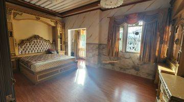 Gambar 2 Rumah Bagus Furnished Florence Pik 1 Jakut