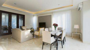 Gambar 5 Town House With Private Pool Garden Kemang,jakarta