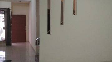 Gambar 2 Rumah Bagus Semi Furnished SHM di Mekar Wangi, Bandung