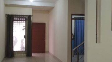 Gambar 1 Rumah Bagus Semi Furnished SHM di Mekar Wangi, Bandung