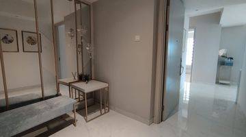 Gambar 3 Dijual Apartemen La Viz Mansion Connect with Pakuwon Mall Private Lift Pool View Surabaya Barat