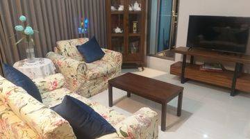 Gambar 5 Dijual Apartemen Lariz Mansion Hook Full Furnish View Golf Pool Surabaya