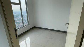 Gambar 3 Dijual Apartemen 2BR Anderson Semi Furnish Pool View Surabaya