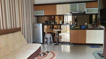 Gambar 2 Disewakan Apartemen Waterplace Tower C Full Furnish View Pool Surabaya