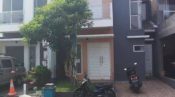 Gambar 3 Rumah 2 lantai dekat stasiun bintaro exchnge 