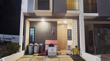 Gambar 3 Rumah 2 Lantai Unfurnished SHM di Jl Putri Tunggal Cibubur Depok, Depok