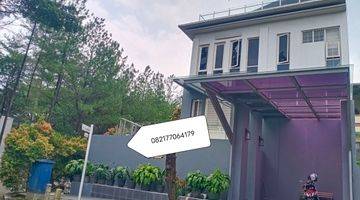 Gambar 4 Rumah 3 Lantai Rooftop Cluster Depan Hook Green Area Sentul City Bogor 