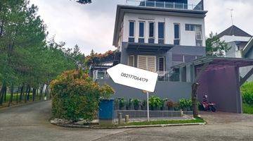 Gambar 3 Rumah 3 Lantai Rooftop Cluster Depan Hook Green Area Sentul City Bogor 