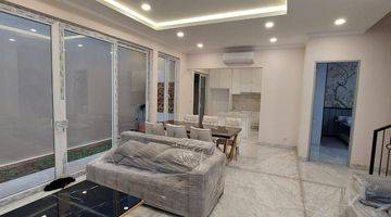 ruang keluarga rumah baru desain minimalis modern