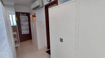 Gambar 4 Dijual Segera Apartemen Mewah Bentuk Oval Di Denpasar Residences Kuningan City Jaksel. Kondisi Bagus, Furnished, Ada Balkon.